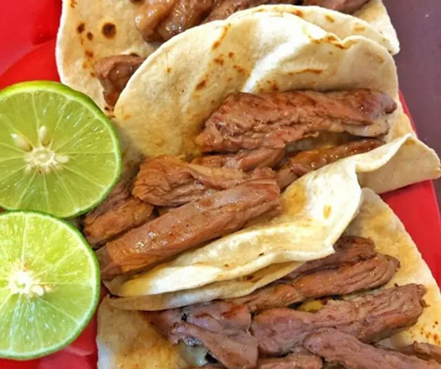 Cocina económica y pizzería YAKY'S