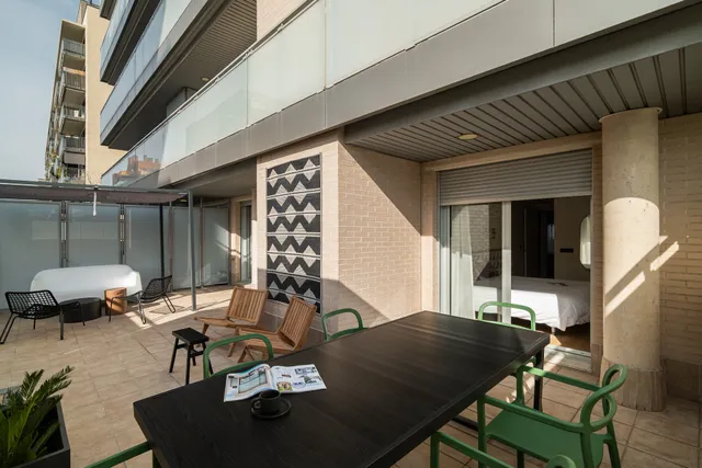 Port Forum Apartments by Olala Homes