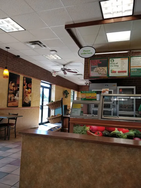 Subway - Melville - 43742