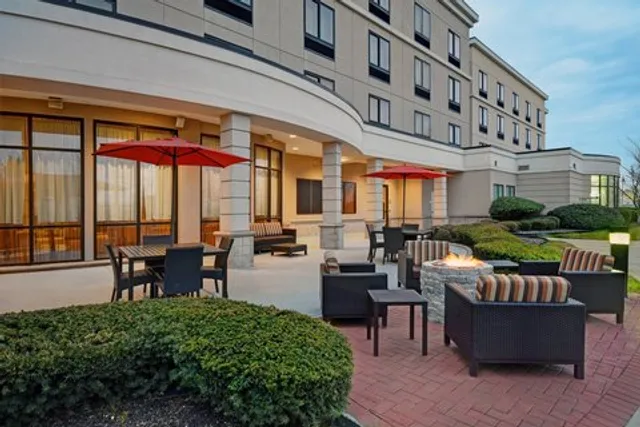 Courtyard by Marriott Republic Airport Long Island/Farmingdale