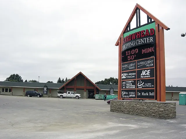 Arrowhead Shopping Center