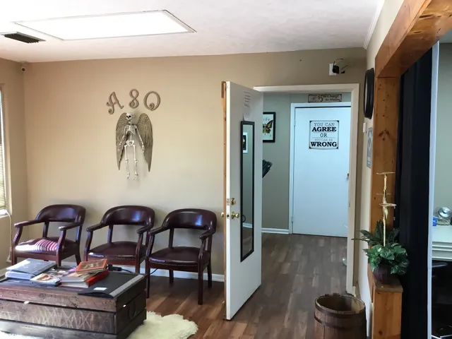 Angels And Outlaws Tattoo Studio