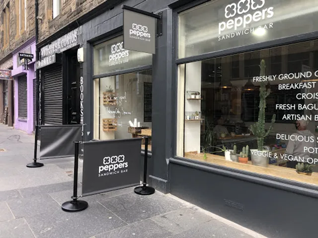 Peppers Cafe & Sandwich Bar