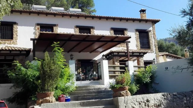 Casa Rural Rompecalzas