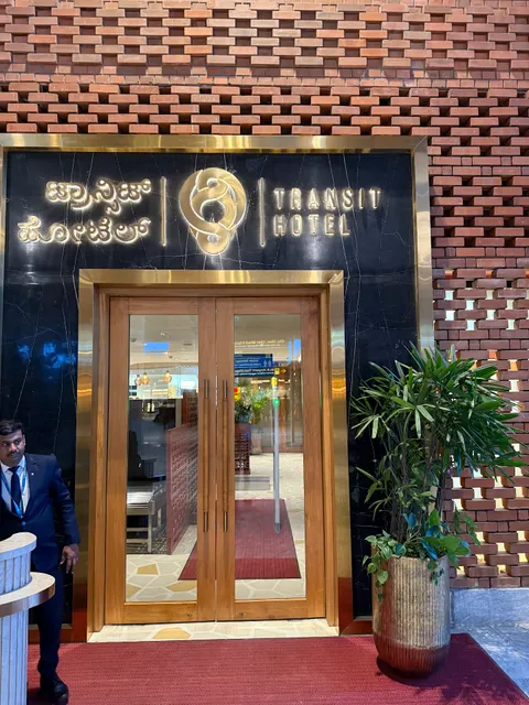 T2 080 Transit Hotel