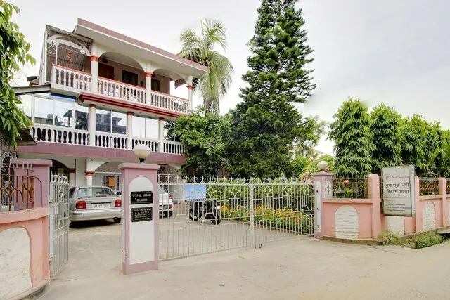 Hotel O Pogl Brahmaputra Guest House