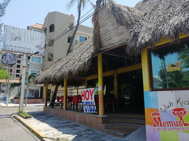 Memus el rey de los cockteles