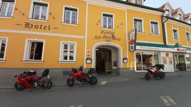 Hotel, Gasthof, Fleischerei Mauthner "Zur alten Post"