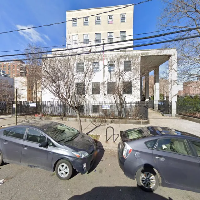 Morrisania Chest Center