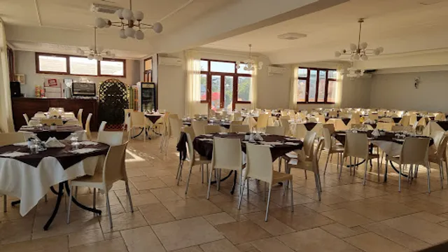 La Fontana Dei Desideri