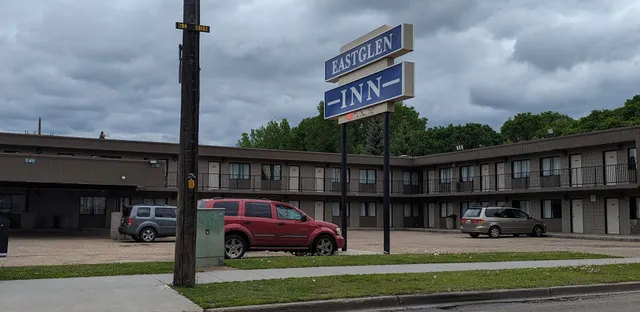 Eastglen Motor Inn