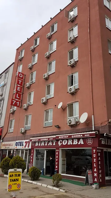 Otel 71