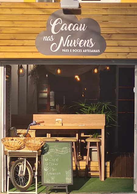 Cacau Nas Nuvens