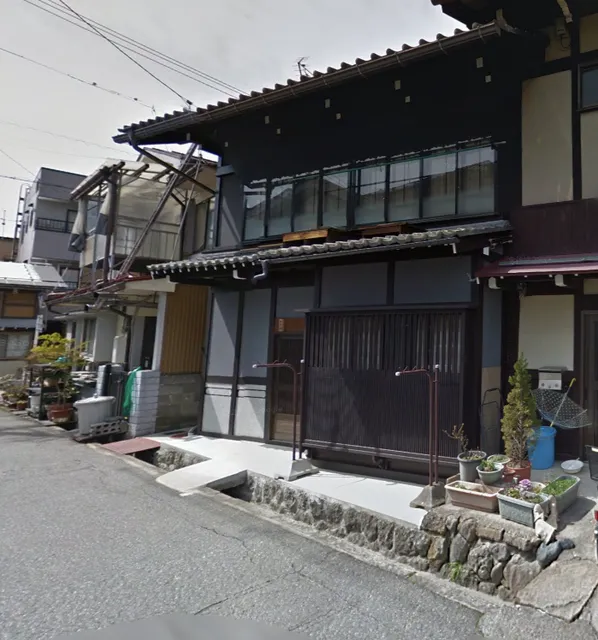 KARIN HOUSE TAKAYAMA