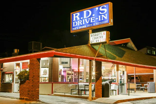 R D's Drive-In