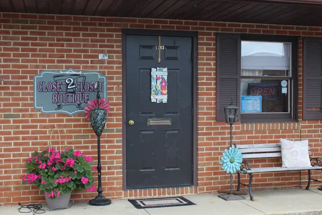 Closet 2 Closet Boutique