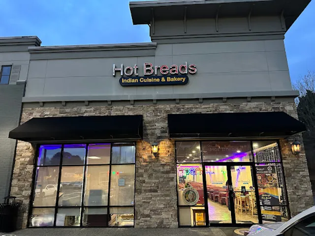 HotBreads - Eatery & Bakery (Pure Vegeterian Indian Restaurant)