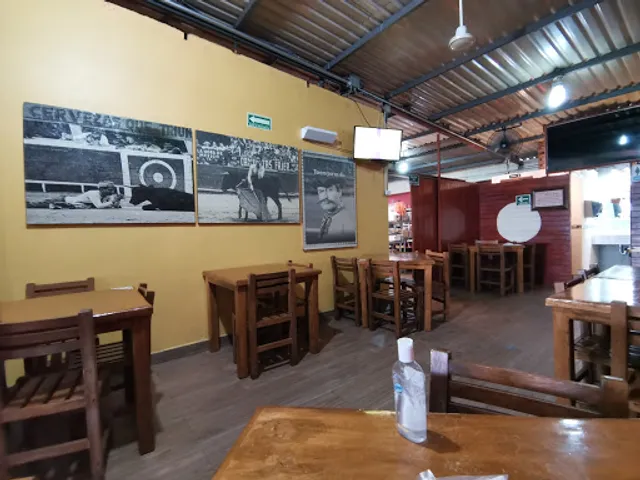 Taquería Los Toros