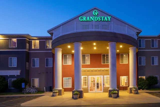 GrandStay Hotel & Suites Ames