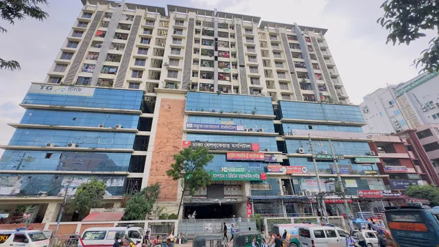 Hotel Labbaik Three Residential