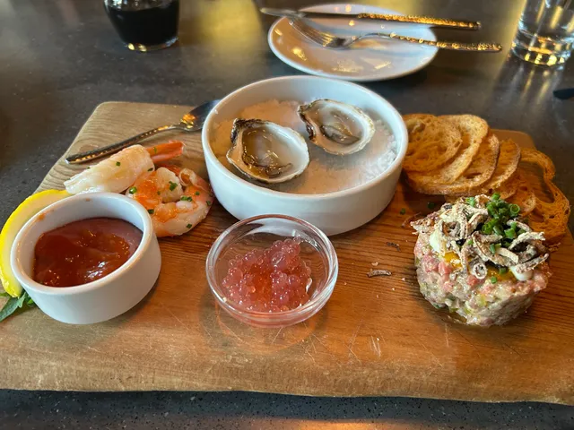 Derrick's Steakhouse