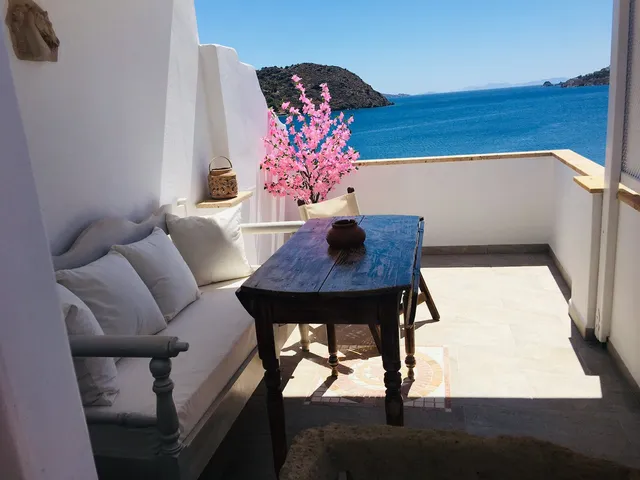 Petridi Maria Suites & Apartments