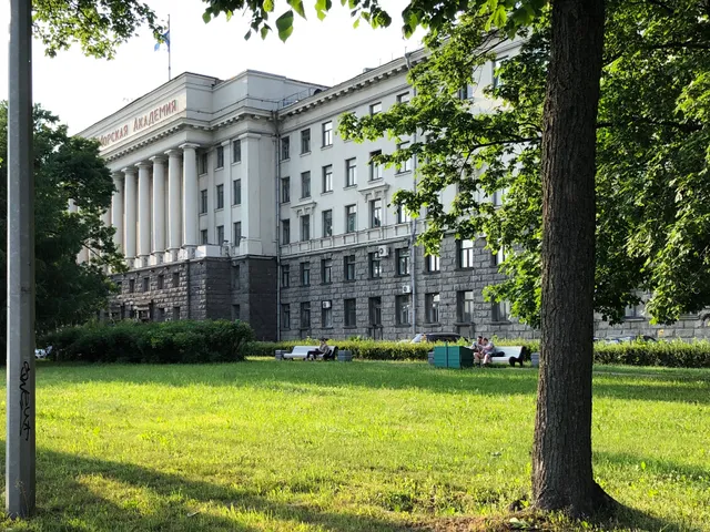 Voyenno-Morskaya Akademiya Im. Admirala Flota Sovetskogo Soyuza N.g. Kuznetsova