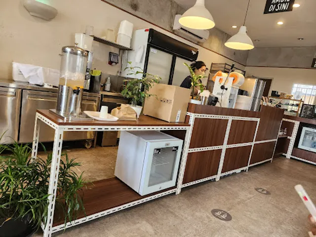 Toko Kopi TUKU - Ciganjur (Jagakarsa)