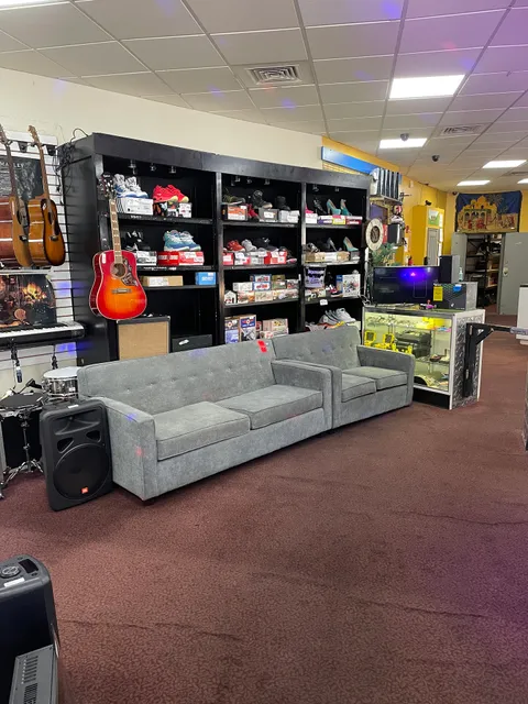 Yankee Peddler & Pawn