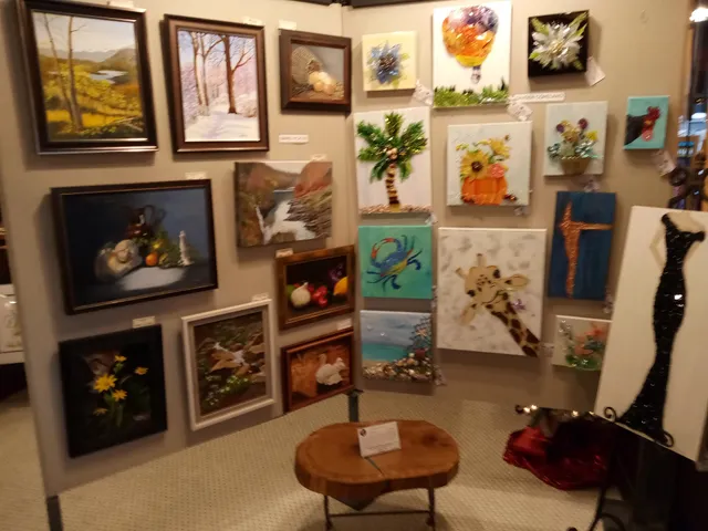 Local Color Art Gallery & Studio