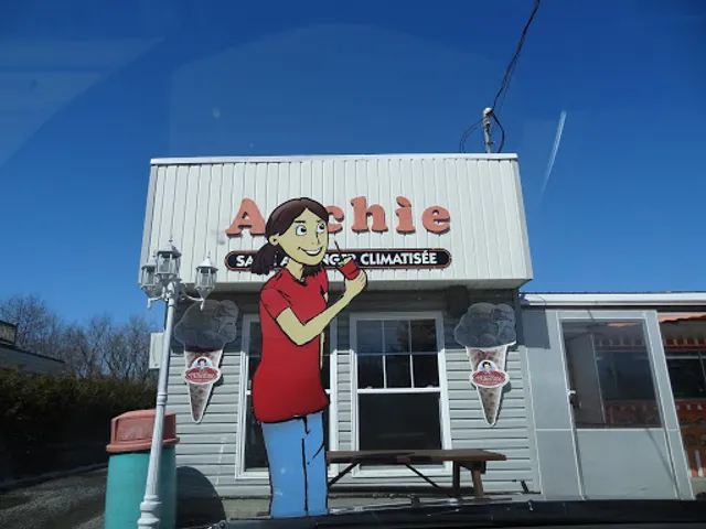 Casse-croute Chez Archie 2024