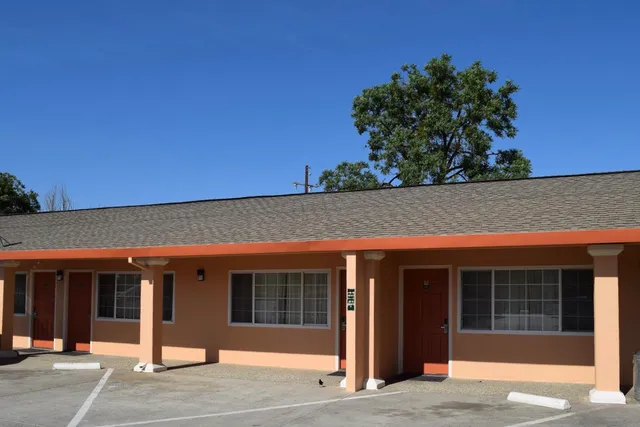 Travel Inn Gilroy