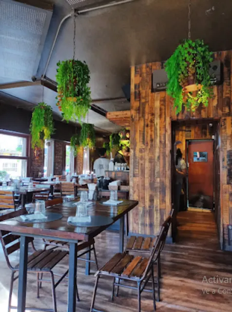 El Club de la Milanesa - Pichincha