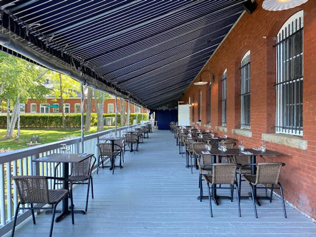 Diamond's Edge Restaurant and Marina