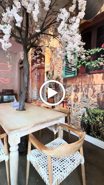 Mr. Baguette - Wynwood