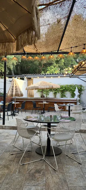 Restaurant Suzanne 13400