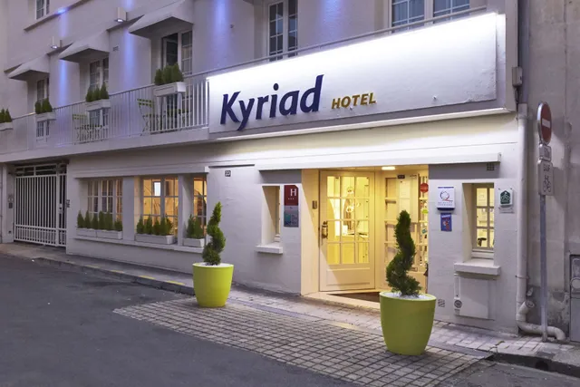 Kyriad Saumur Hyper Centre - Hôtel, Appartements & SPA (Sothys Paris)