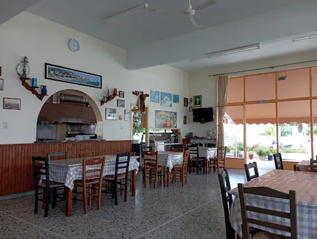 ΜΙΧΑΛΗΣ ΤΑΒΕΡΝΑ - Michalis Restaurant