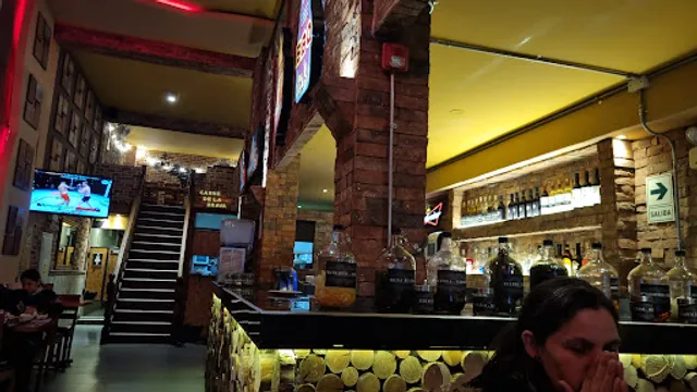 Mis Costillitas Miralfores