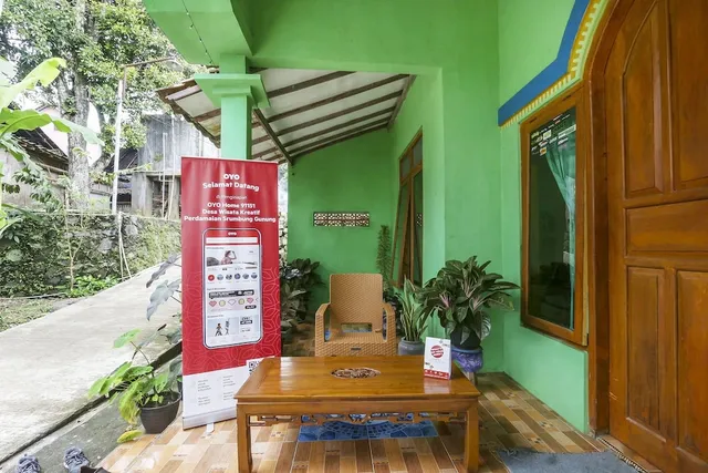 OYO Homes 91151 Desa Wisata Kreatif Perdamaian Srumbung Gunung