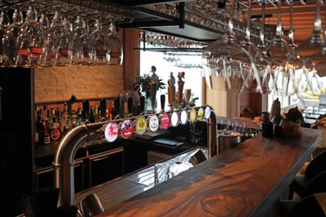 Restaurant The Tables