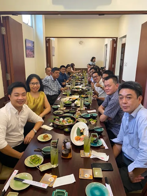 Japanese Restaurant & Hotel Sakura Phạm Vân