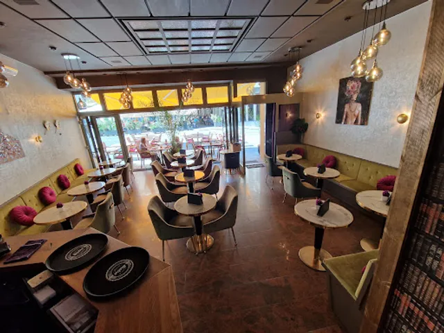 Ganter Café Bar Deli