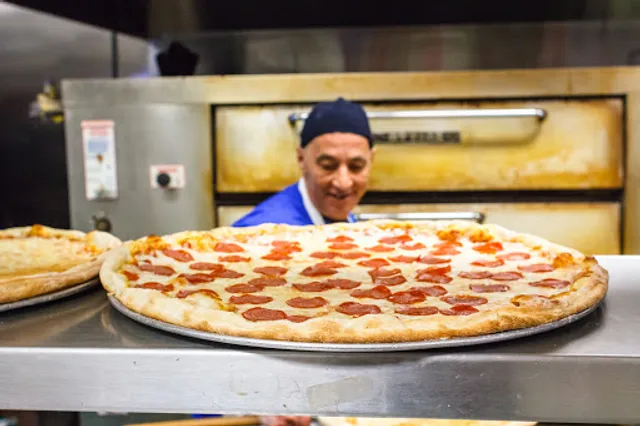 Sal's Famous New York Pizza