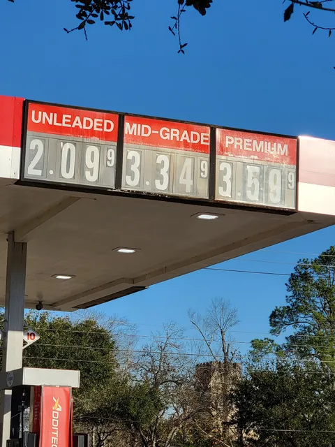 The Shops at Hilshire Village