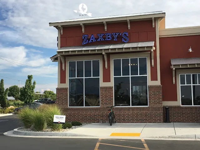 Zaxbys Chicken Fingers & Buffalo Wings