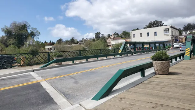 Arroyo Grande Swinging Bridge