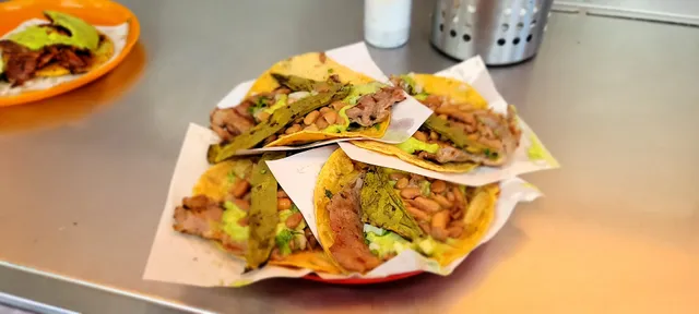 Tacos El Gallito