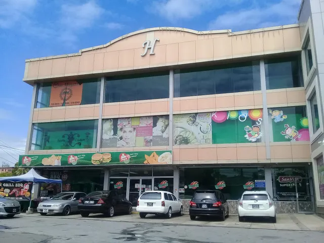 Darryl's Famous Foods