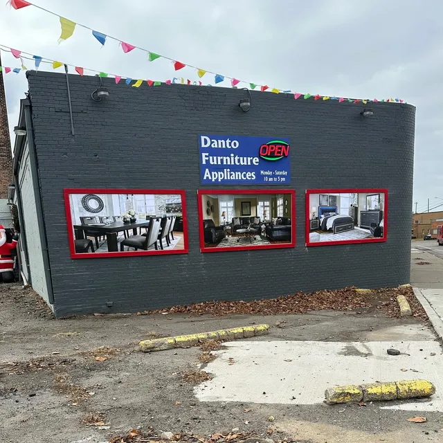 Danto Furniture Detroit